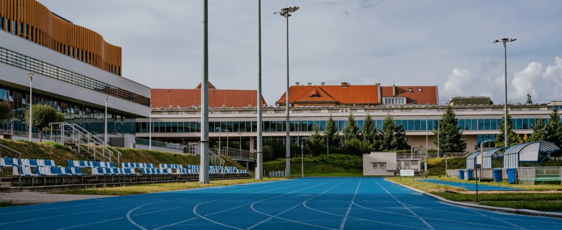 9 Best Sports Academies in Jhansi (2025) | Cricket, Hockey, Badminton & More