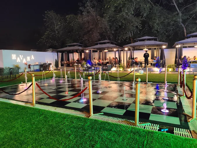 Elegant dining setup at Havana Restro Jhansi