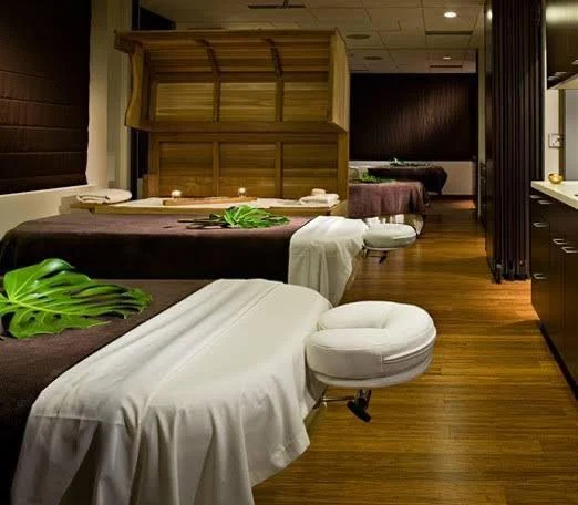 Green Skyn Spa & Massage Parlour