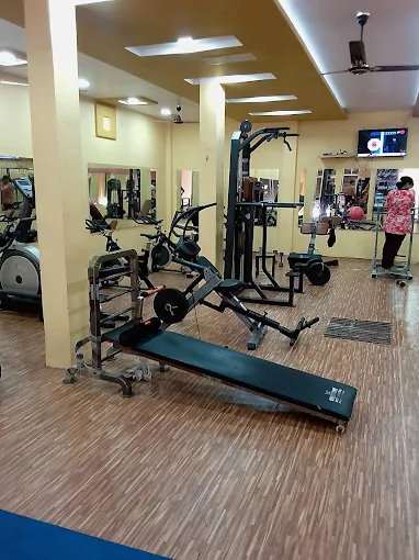 unisex gym in jhansi